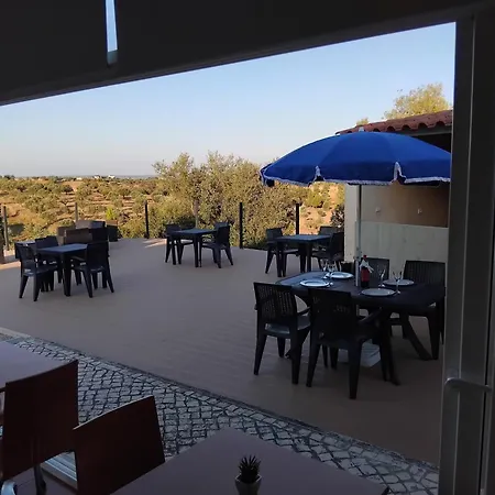 Couette-café Al Recanto Do Sol 3*